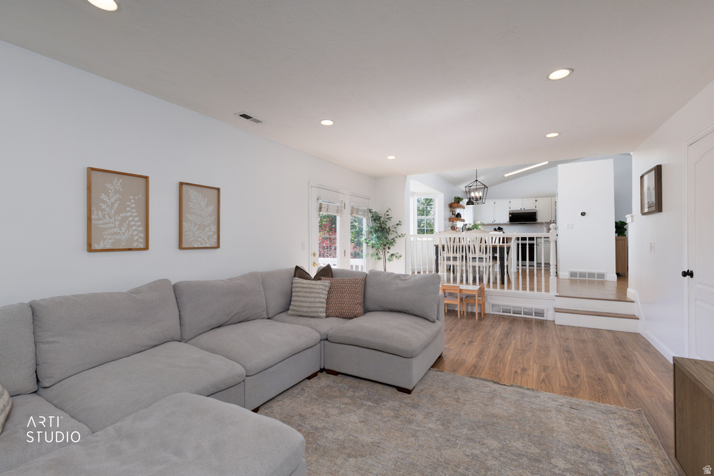 1245 W MORNING SUN DR Taylorsville, UT 84123