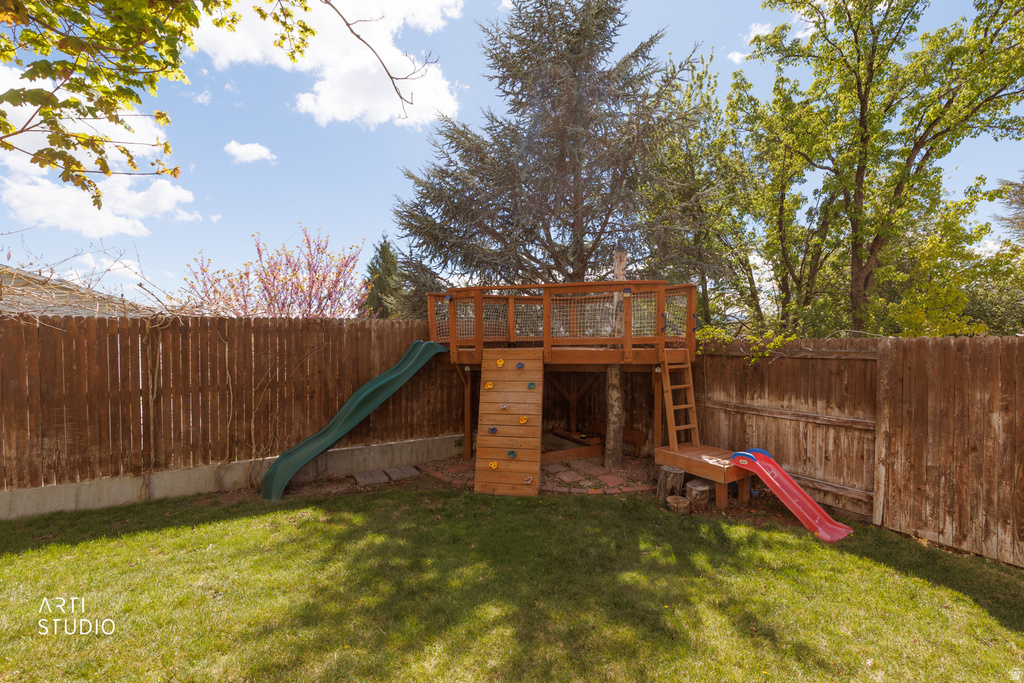 1245 W MORNING SUN DR Taylorsville, UT 84123