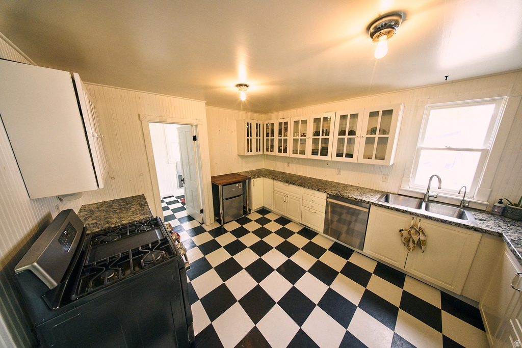 1463 S EDISON ST Salt Lake City, UT 84115