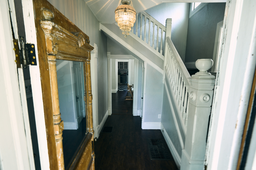 1463 S EDISON ST Salt Lake City, UT 84115