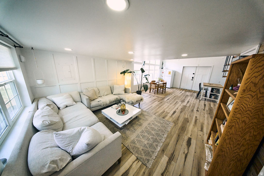 1463 S EDISON ST Salt Lake City, UT 84115