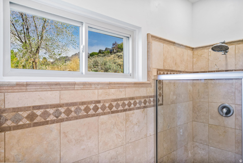 9476 N AVANYU DR Cedar Hills, UT 84062