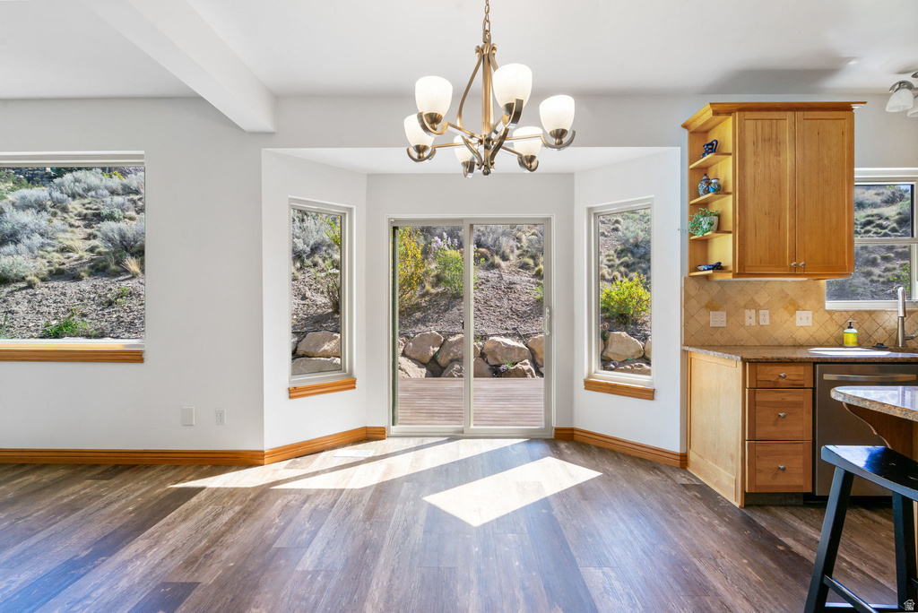 9476 N AVANYU DR Cedar Hills, UT 84062