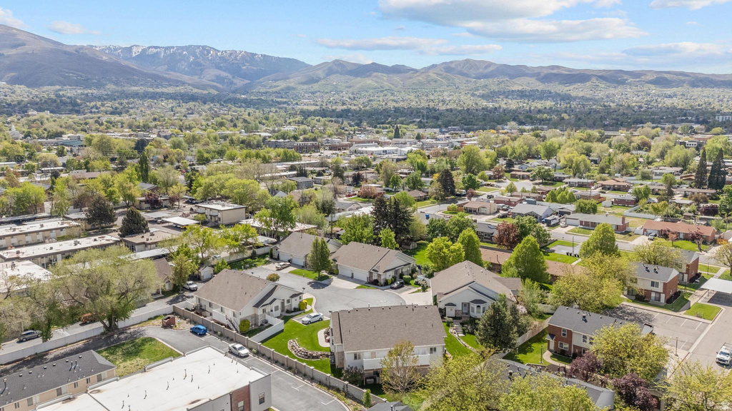 33 TIERRA VISTA CT Bountiful, UT 84010