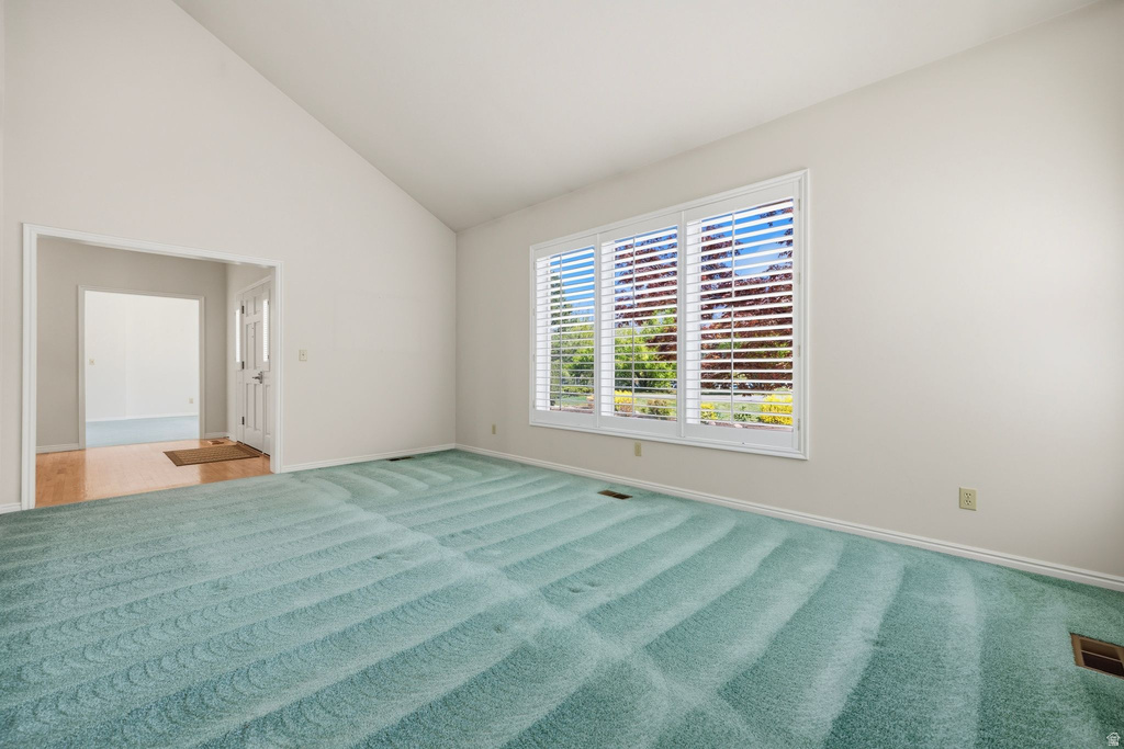 8506 S WILLOW CREEK DR Sandy, UT 84093