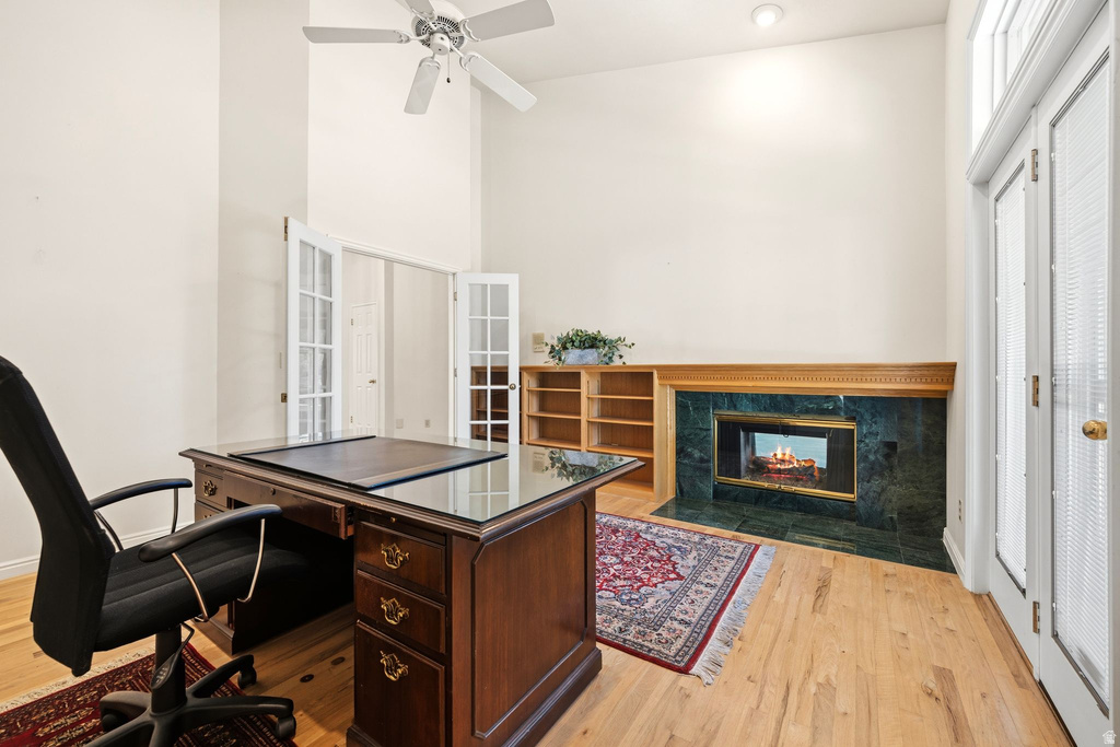 8506 S WILLOW CREEK DR Sandy, UT 84093