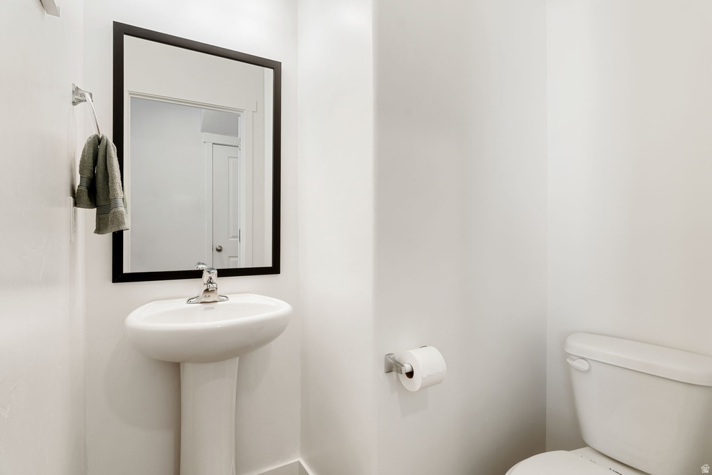 1063 E DORY BOAT RD Saratoga Springs, UT 84045