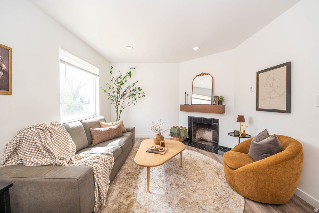 889 N 900 W Salt Lake City, UT 84116