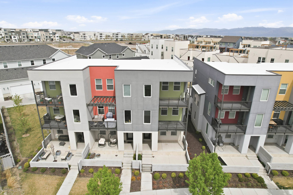 5318 W CANARY GRASS WAY South Jordan, UT 84009