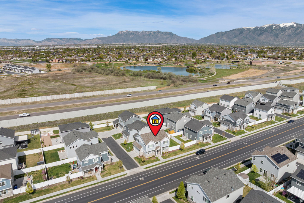 1592 W PARKVIEW DR Syracuse, UT 84075