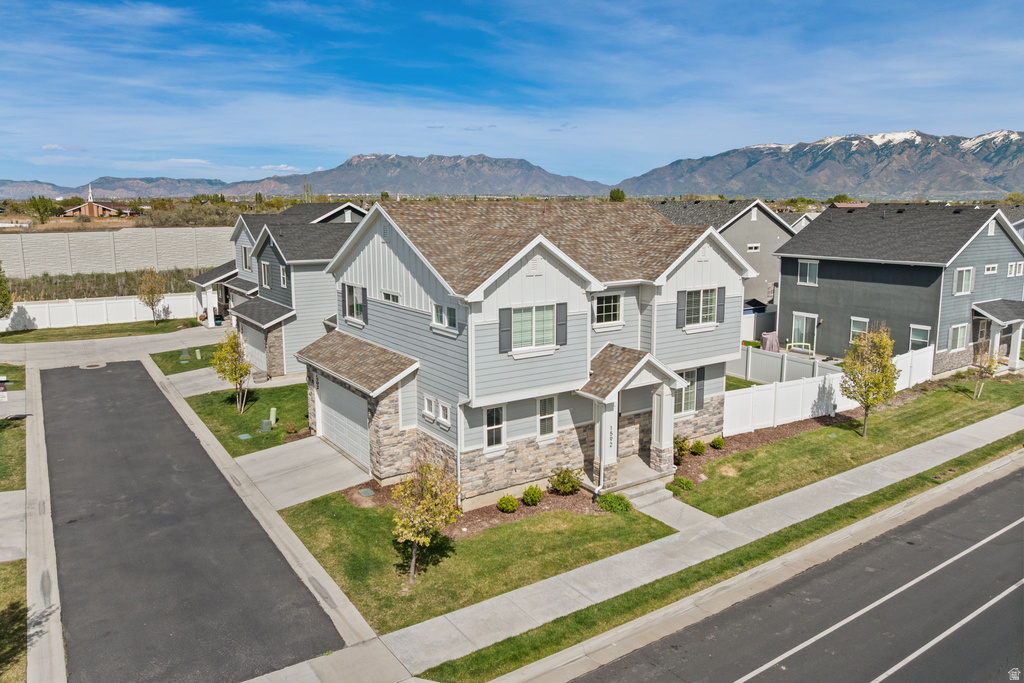 1592 W PARKVIEW DR Syracuse, UT 84075