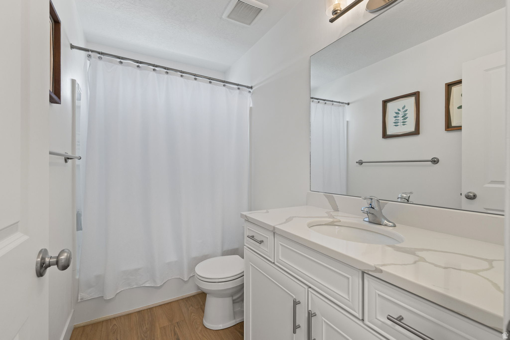 1592 W PARKVIEW DR Syracuse, UT 84075