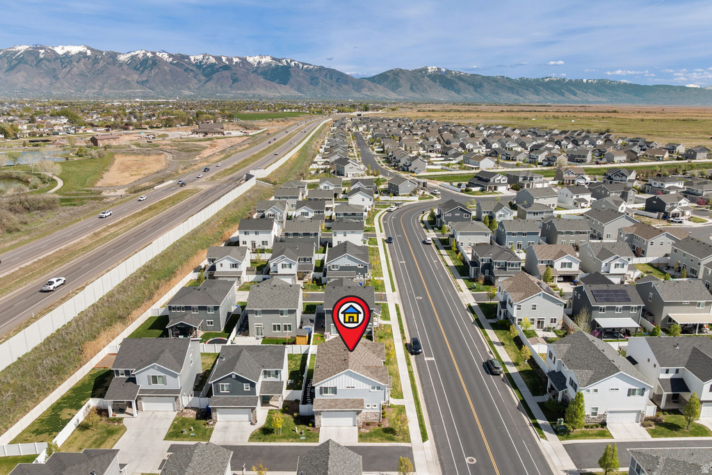 1592 W PARKVIEW DR Syracuse, UT 84075