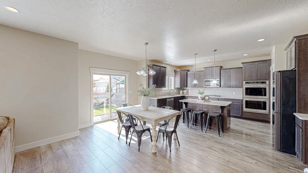 368 E 700 N Springville, UT 84663