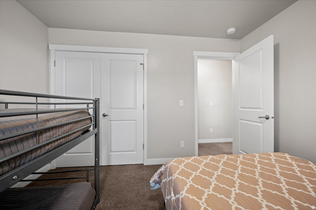 2504 N KNIGHTS LN Layton, UT 84041