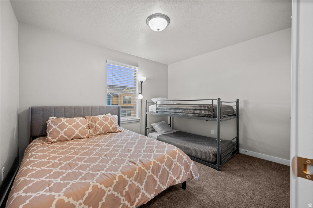 2504 N KNIGHTS LN Layton, UT 84041