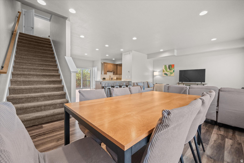 2504 N KNIGHTS LN Layton, UT 84041