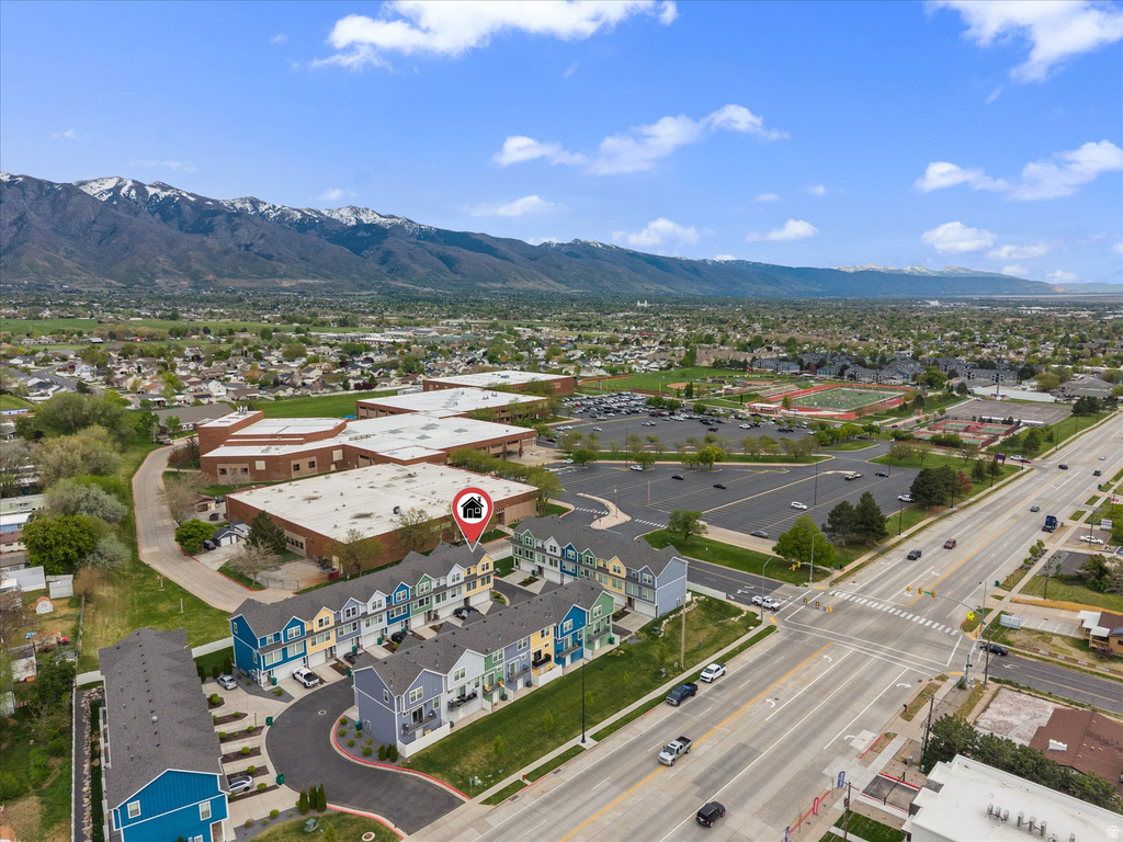 2504 N KNIGHTS LN Layton, UT 84041