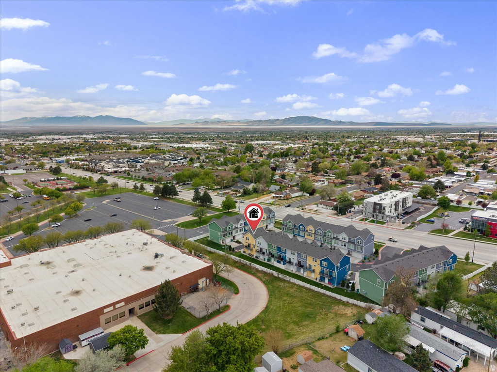 2504 N KNIGHTS LN Layton, UT 84041