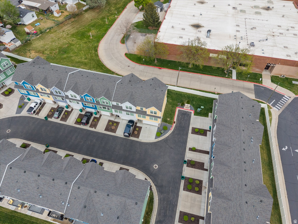 2504 N KNIGHTS LN Layton, UT 84041