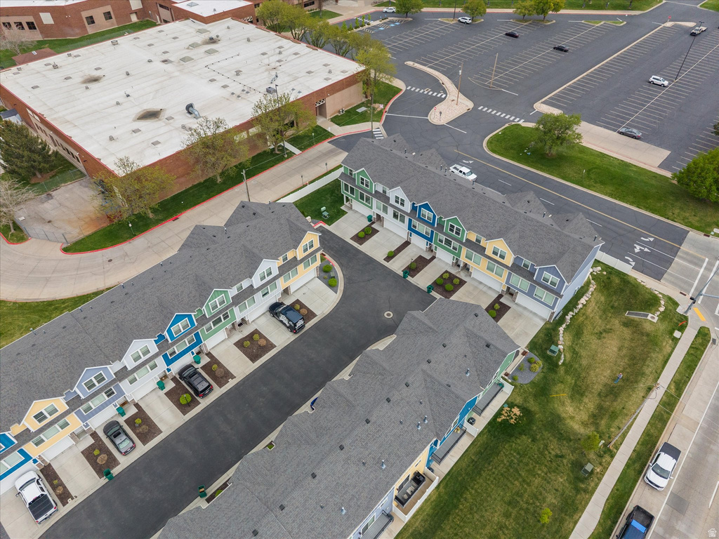 2504 N KNIGHTS LN Layton, UT 84041