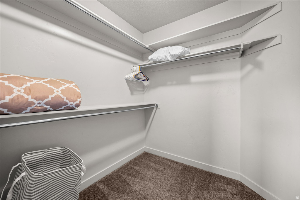 2504 N KNIGHTS LN Layton, UT 84041