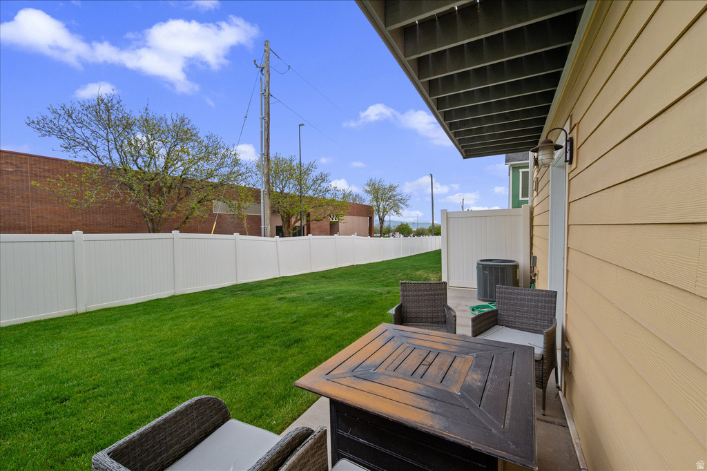 2504 N KNIGHTS LN Layton, UT 84041