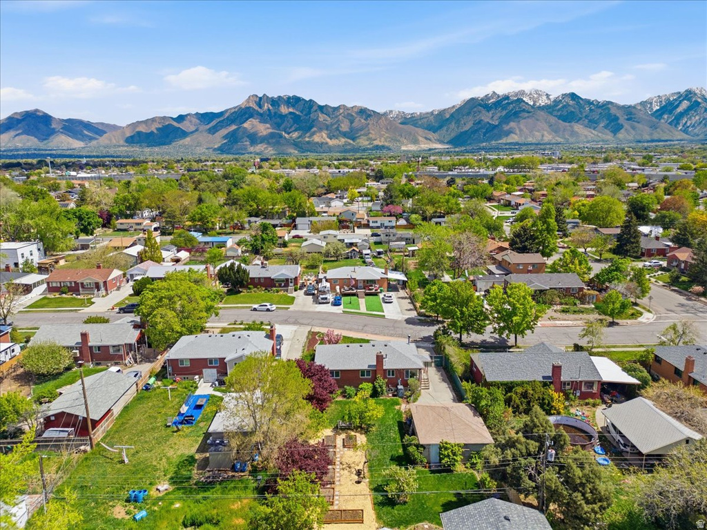 5972 S LA SALLE DR Murray, UT 84123