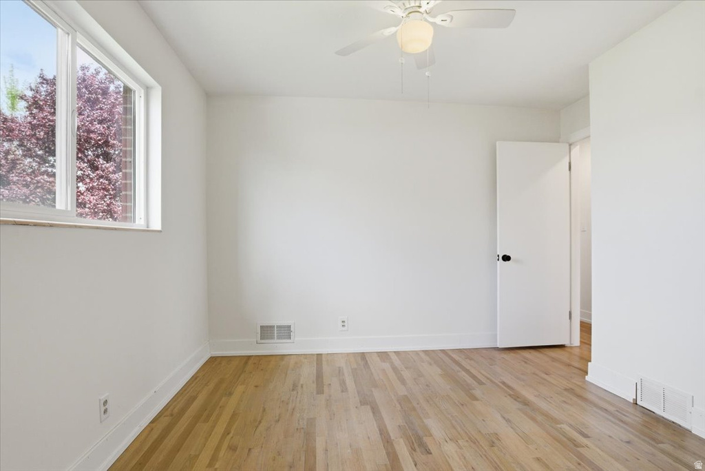 5972 S LA SALLE DR Murray, UT 84123