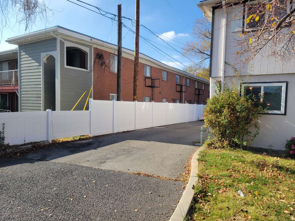 3618 S 300 E #B2 South Salt Lake, UT 84115