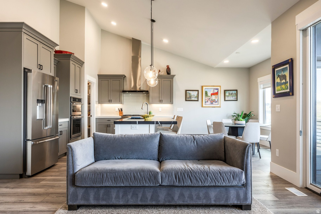 11258 N SHORELINE CT #59 Hideout, UT 84036