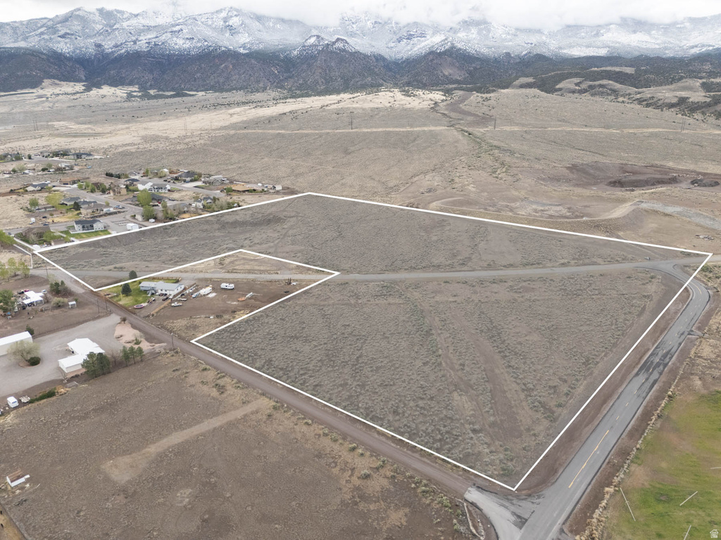 345 W LAND SLIDE RD Annabella, UT 84711