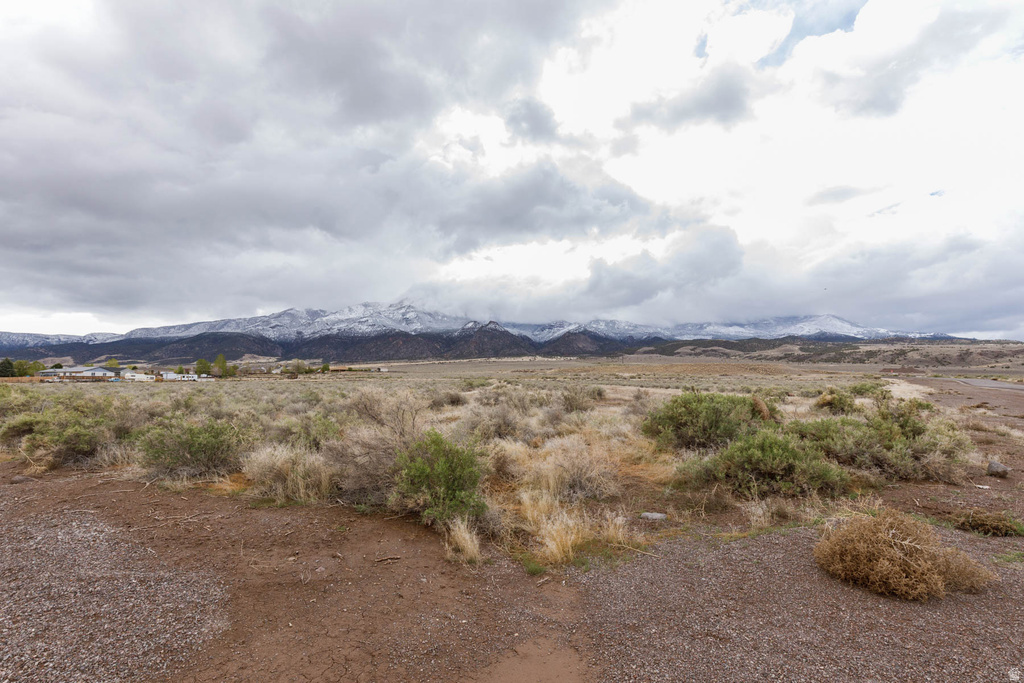 345 W LAND SLIDE RD Annabella, UT 84711