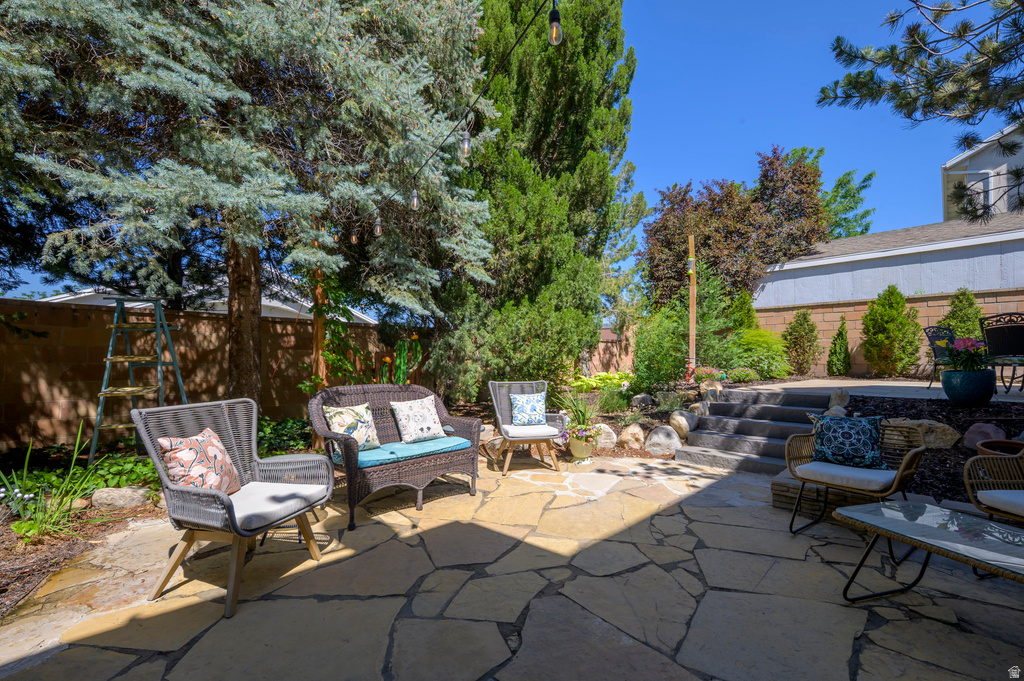 11390 S MARIPOSA WAY Sandy, UT 84094