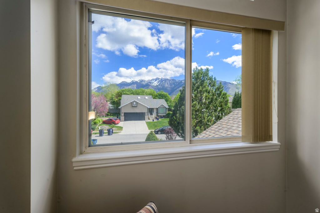 11390 S MARIPOSA WAY Sandy, UT 84094