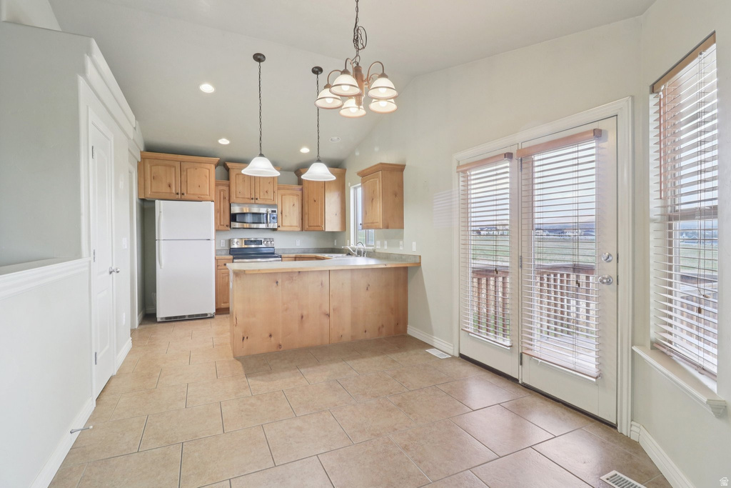 486 W MEADOW CREST WAY Saratoga Springs, UT 84045