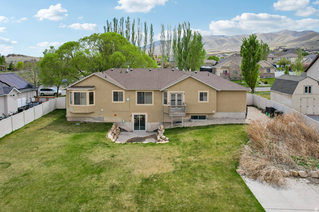 486 W MEADOW CREST WAY Saratoga Springs, UT 84045