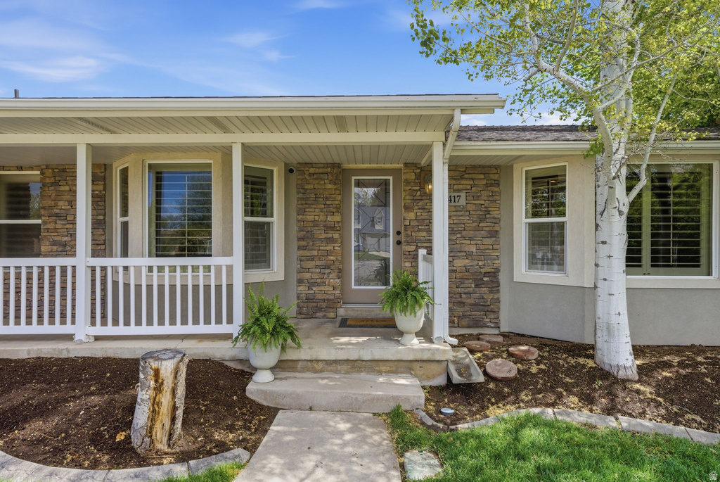 5417 S COLLISEUM CT Taylorsville, UT 84129