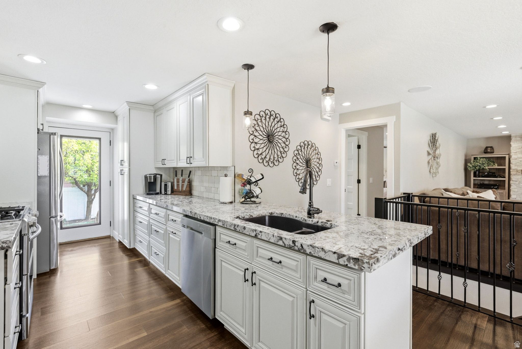 5417 S COLLISEUM CT Taylorsville, UT 84129