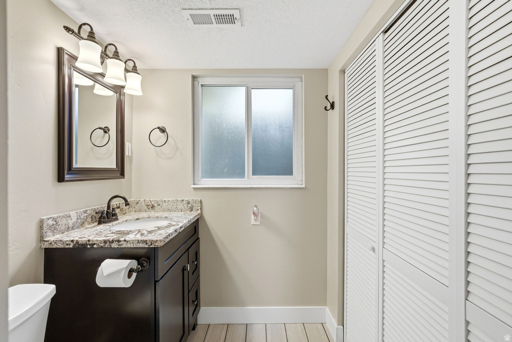 5417 S COLLISEUM CT Taylorsville, UT 84129