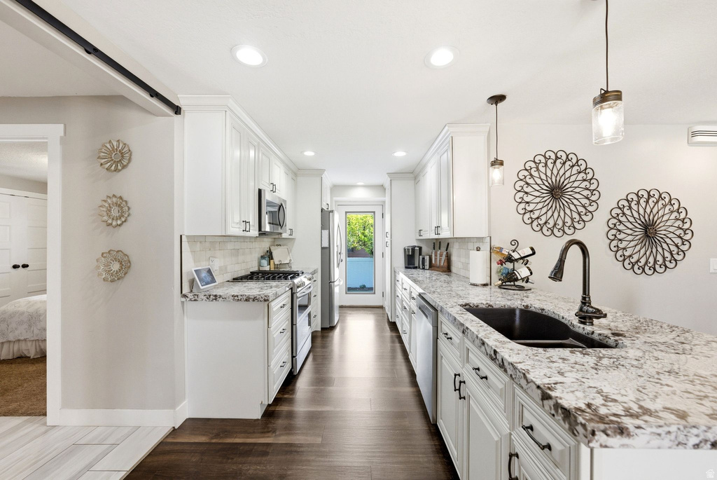 5417 S COLLISEUM CT Taylorsville, UT 84129