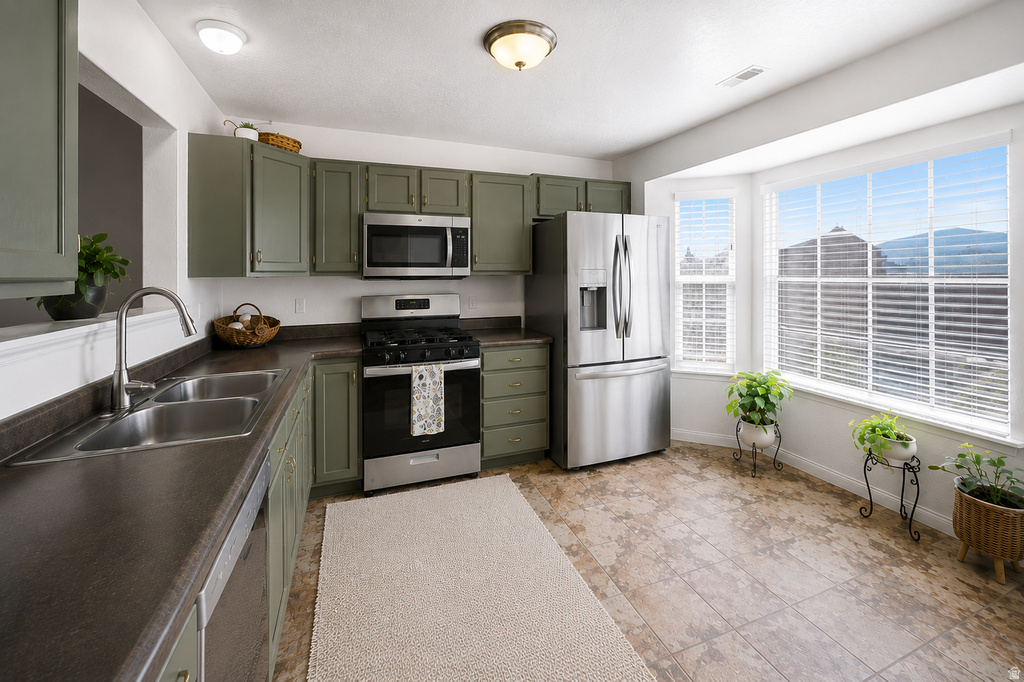 780 E HAMLET CIR Midway, UT 84049