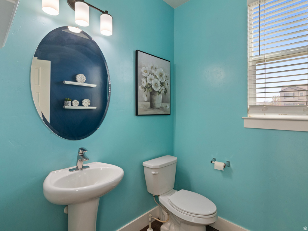 9024 N CORNWALL WAY Eagle Mountain, UT 84005