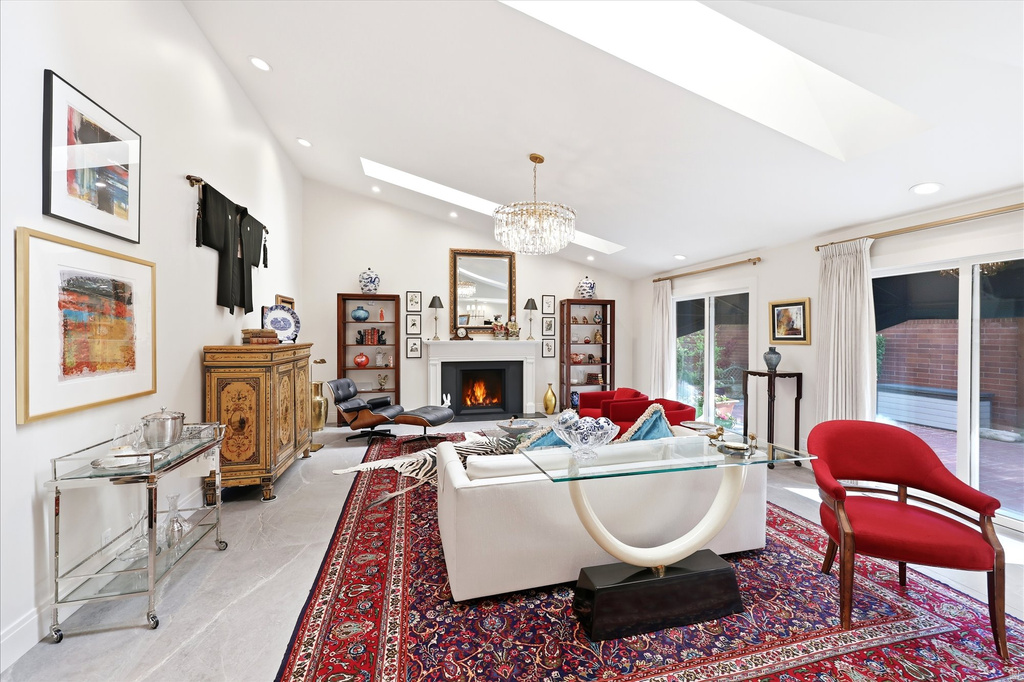 2095 E SIERRA RIDGE CT Salt Lake City, UT 84109