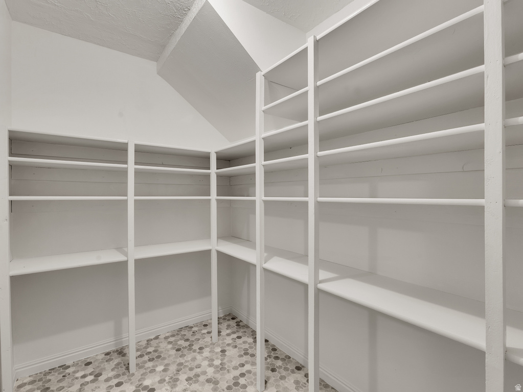 136 E 3800 ST Provo, UT 84604