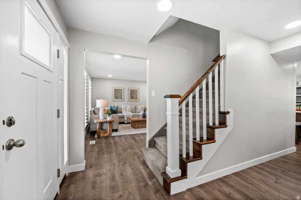 2435 FALCON WAY Sandy, UT 84093