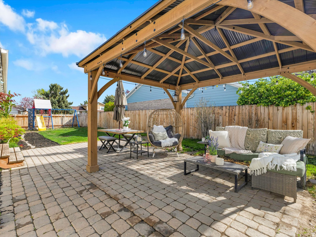 9633 S ANNALYN DR Sandy, UT 84070