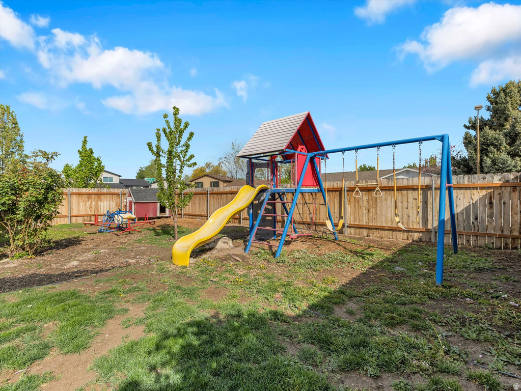 9633 S ANNALYN DR Sandy, UT 84070