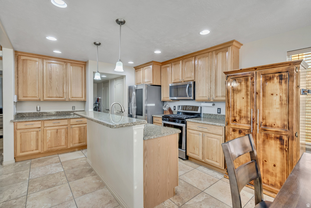 618 S 1350 E Tooele, UT 84074