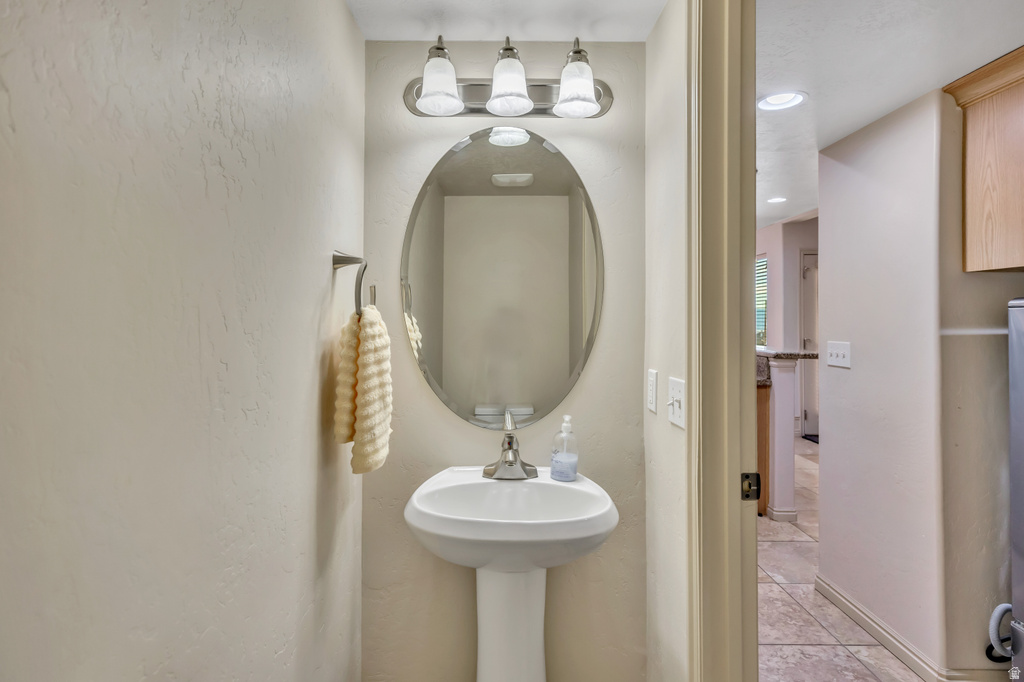 618 S 1350 E Tooele, UT 84074